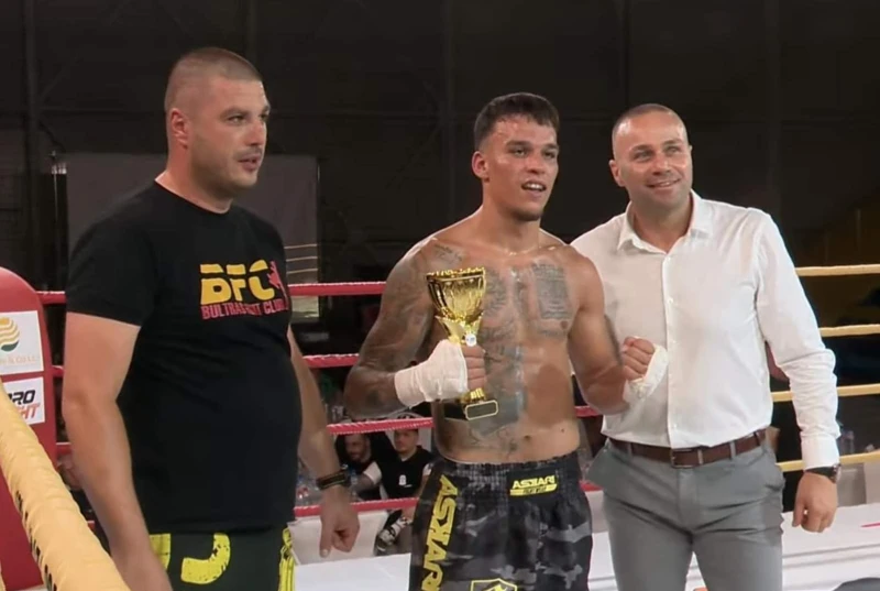 Международен успех! Състезател на Bultras Fight Club прегази сърбин на Pro Fight 25