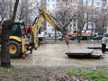 Големи аварии оставят жители на Пловдив без вода в жегата днес