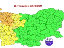 Втора степен на опасност за интензивни валежи и градушки обявиха в Северозападна България за утре