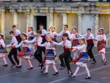Детският танцов състав "Луди Млади" ще представи Пловдив на престижен фестивал в Гърция