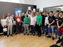 Зрелостници от две пловдивски гимназии завършиха престижен курс