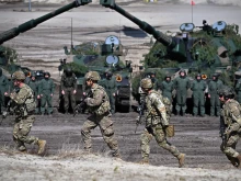 AP: Полша започна военна подготовка на резервистите преди евентуална война с Русия