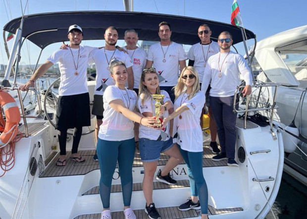 Екипажът на яхта Хигия на МУ Варна спечели бронзовите медали във