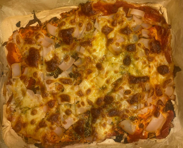 Рецепта за пицата, която не се лепи, а на вкус не отстъпва на класическата