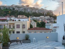 Mного българи, инвестирали в закупуване на имоти, които отдават под наем в Гърция, може да бъдат засегнати от нова мярка