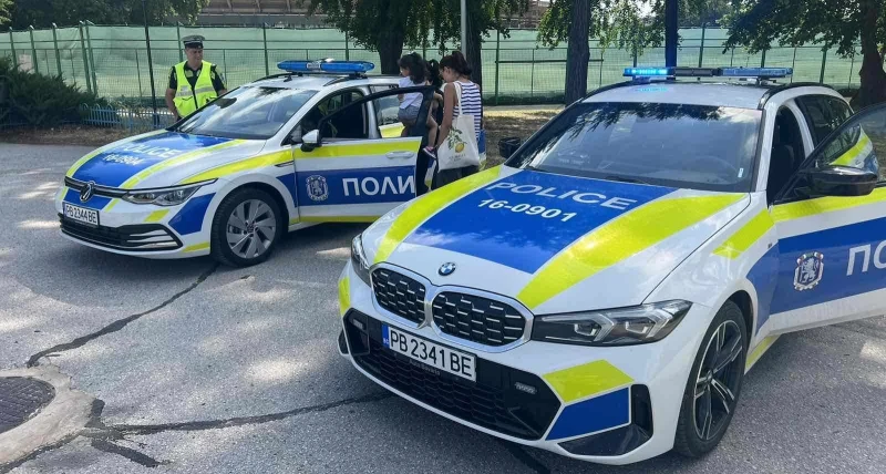Ето ги новите BMW-та на МВР-Пловдив, полицаи проведоха открити беседи с граждани