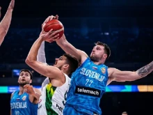 Лука Дончич повежда Словения в олимпийската квалификация в Гърция