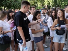 Кандидат-студентите за МУ Пловдив писаха по вариант 1 на изпита по биология и химия