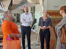 Зам.-кмет на Варна лично инспектира ремонтите на училищата