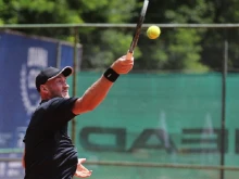 Леонид Шейнгезихт продължава напред на двойки на тенис турнир в Казахстан