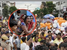 Повече от 120 души бяха стъпкани при блъсканица на религиозна процесия в Индия