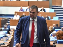 Анализатор: Пеевски иска да стане най-силният политически лидер в България и кандидат номер 1 за премиер, Доган има отношение към чистката в ДПС