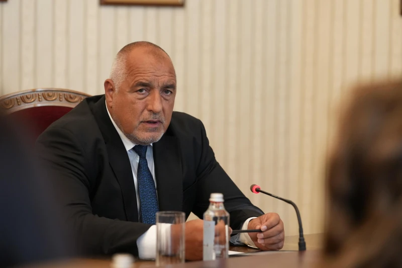 Борисов от парламентарната трибуна: Да спрем да се излагаме и да си пожелаем да се видим след изборите
