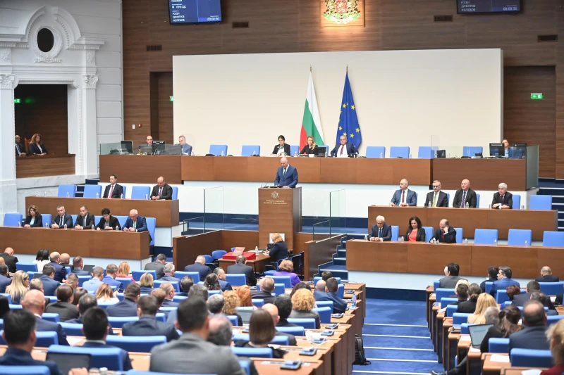 Първият мандат се провали: Парламентът не подкрепи кабинета на Росен Желязков