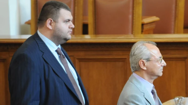 Журналист: Ахмед Доган определено се страхува от Делян Пеевски