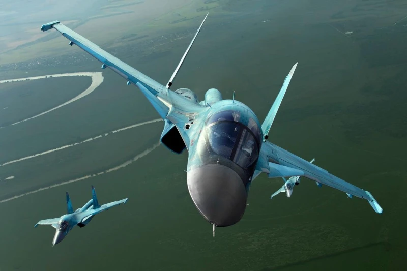 Руски Су-34 са нанесли удари по жива сила и замаскирана техника на ВСУ