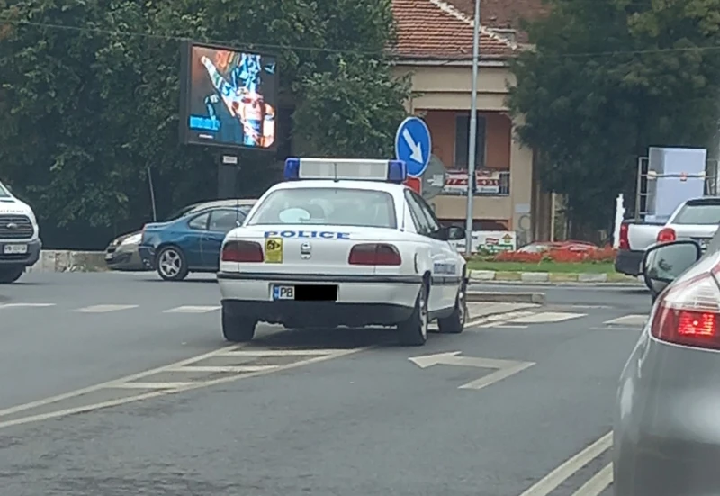 Шофьор почина в джипа си до Водната палата