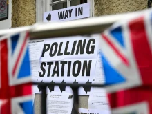 Великобритания гласува на избори, които може да сложат край на 14-годишното управление на консерваторите