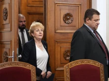 Виктория Василева и Николай Марков загубиха постовете си в парламента след разпада на "Величие"