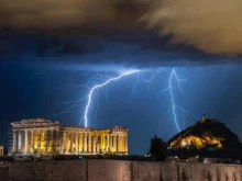 Над 12 000 светкавици са регистрирани в Гърция за няколко часа