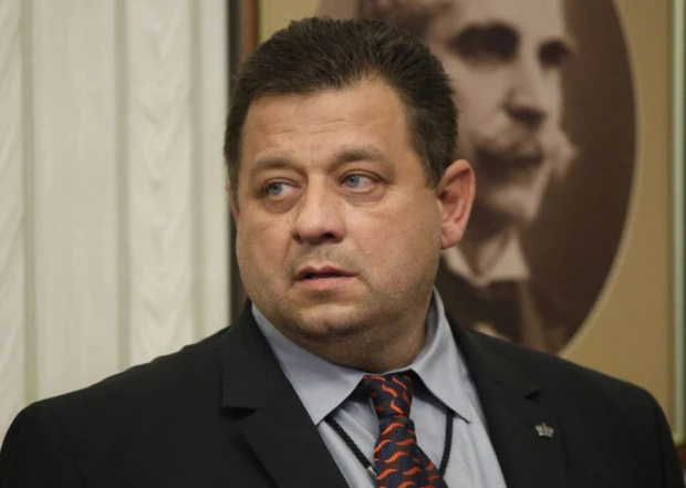 Николай Марков не е член на "Величие"