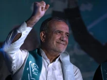Реформаторът Масуд Пезешкиан е новият президент на Иран