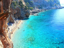 Пътеводител на най-красивите скрити плажове в Европа