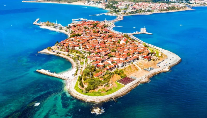 Колко са българските острови на Черно море?