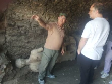 Чакат специалисти за преместването на Хермес