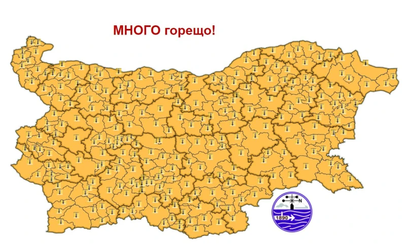 Опасно горещото време продължава