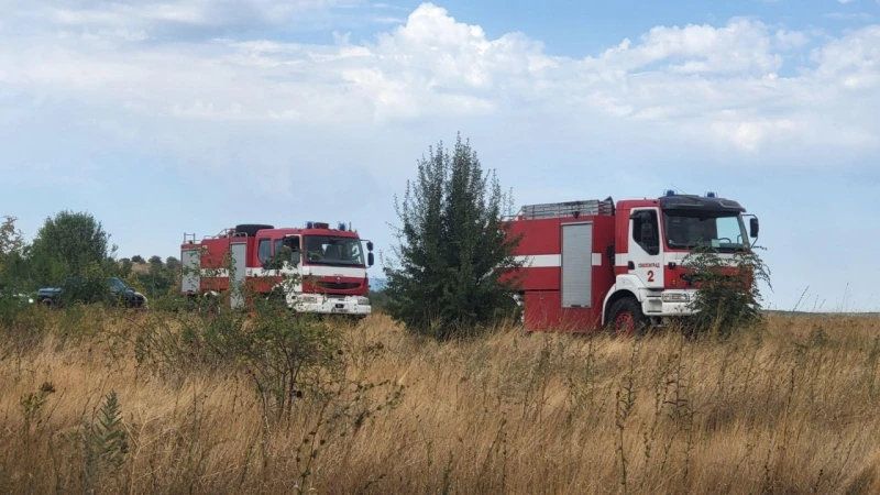 Редица пожари в Ямболско, огнеборците с призив