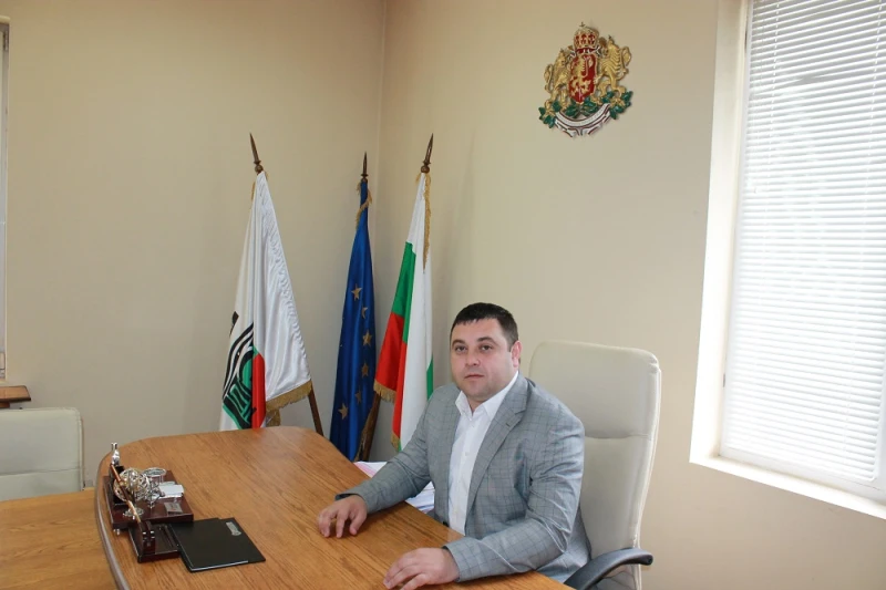 Ешрефов окончателно освобождава кметския стол в Омуртаг