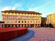 Обновяват детски и учебни заведения в Асеновград