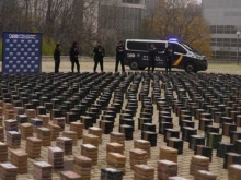 Мащабна акция и множество арести за 1,5 тона кокаин, в България също има закопчани
