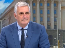 Калфин: Доган настояваше Делян Пеевски да стане съпредседател, а сега е изненадан