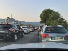 Народът тръгна към Гърция