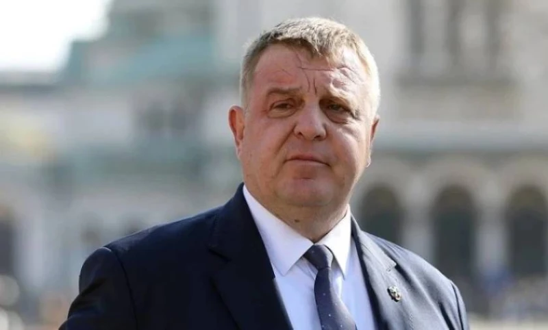 Красимир Каракачанов: Стига с тази мандатна въртележка и увъртания