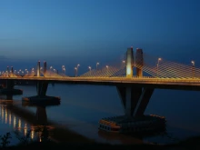 Полски тираджия за паркинг на български подземен бос: Там е фабрика за пари
