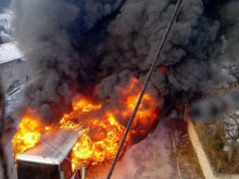 Автобус с 30 пътници от Айтос пламна в движение