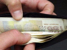 Младите искат по 2000 лева заплата