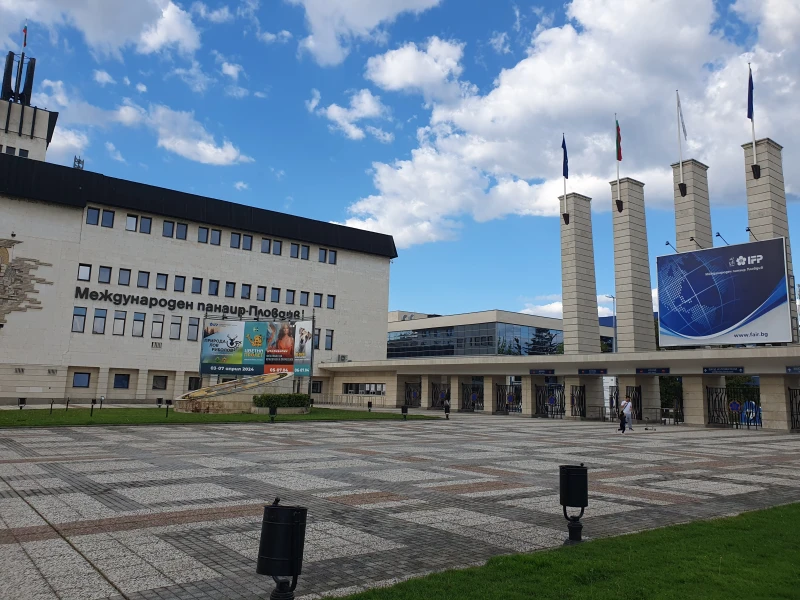 Кметът на Варна: Няма да обжалваме решението на съда за Пловдивския панаир