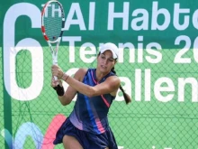 Изабела Шиникова отпадна от силния тенис турнир в Полша