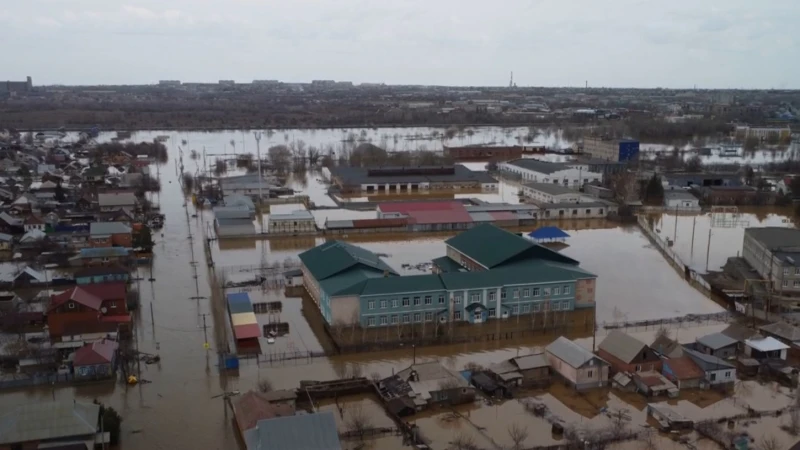 Скъса се язовирна стена в Русия, евакуирани са четири населени места