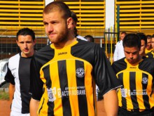 Локо уреди Любомир Витанов, от Миньор му правят проблеми