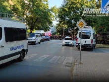 Футболният фен замерил полицая с вендинг автомат за топчета