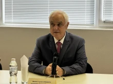 Министър Запрянов: Не е нормално заплатите на пилотите в авиобаза "Крумово" да са по-ниски от тези на ХЕМС и "Гранична полиция"
