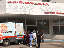 "Пирогов": 9-годишното момче от Пловдив, пострадало в Созопол, е в тежко състояние с политравма