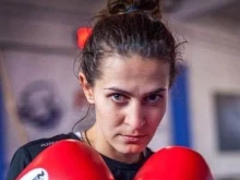 Неделя Щонова: Не успявам да сдържа емоцията си. И сълзите