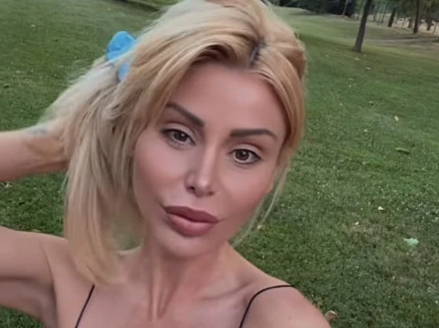 Светлана отново с променена фамилия