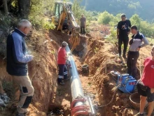 Тежка авария остави Златоград без вода